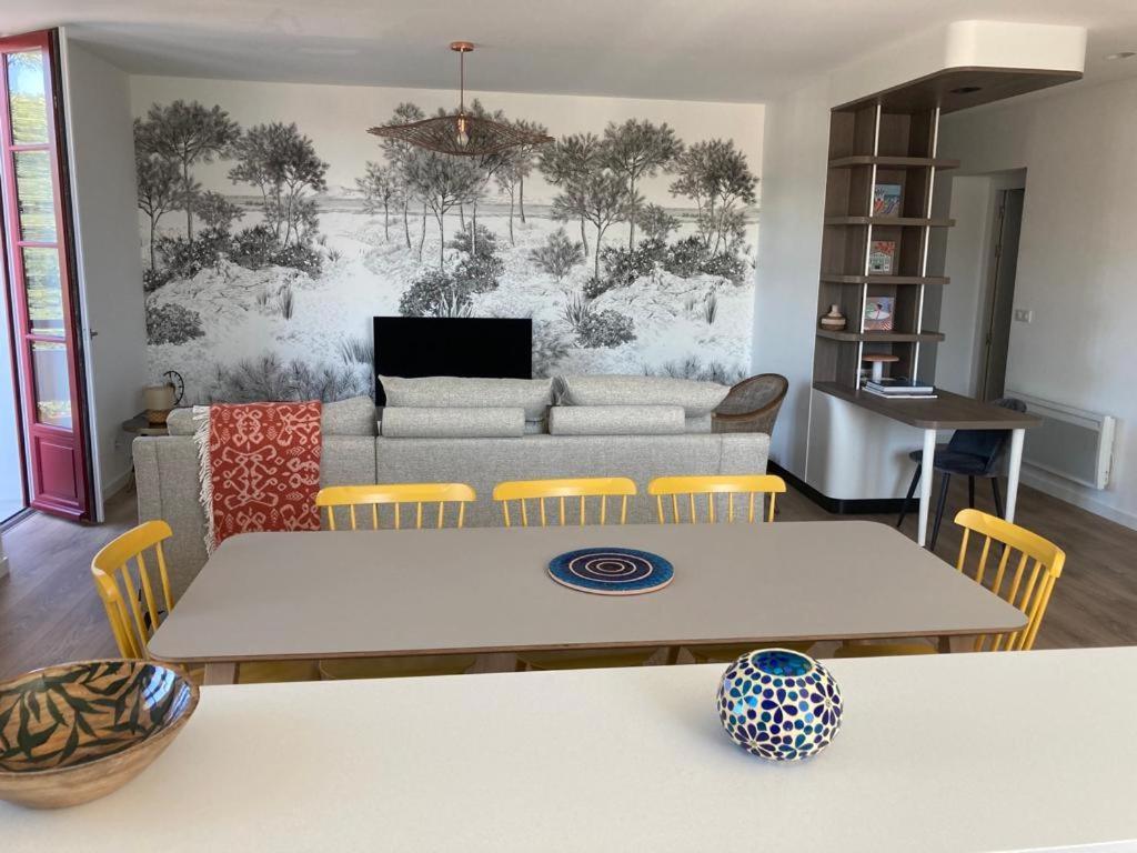 Superbe Appartement T3 Au Centre Plage .Parking Hendaye Kültér fotó