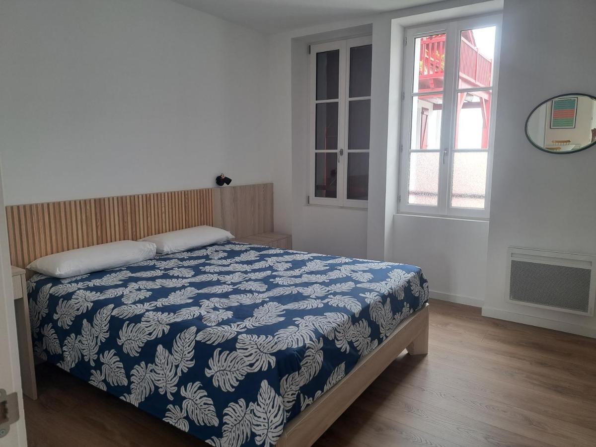 Superbe Appartement T3 Au Centre Plage .Parking Hendaye Kültér fotó