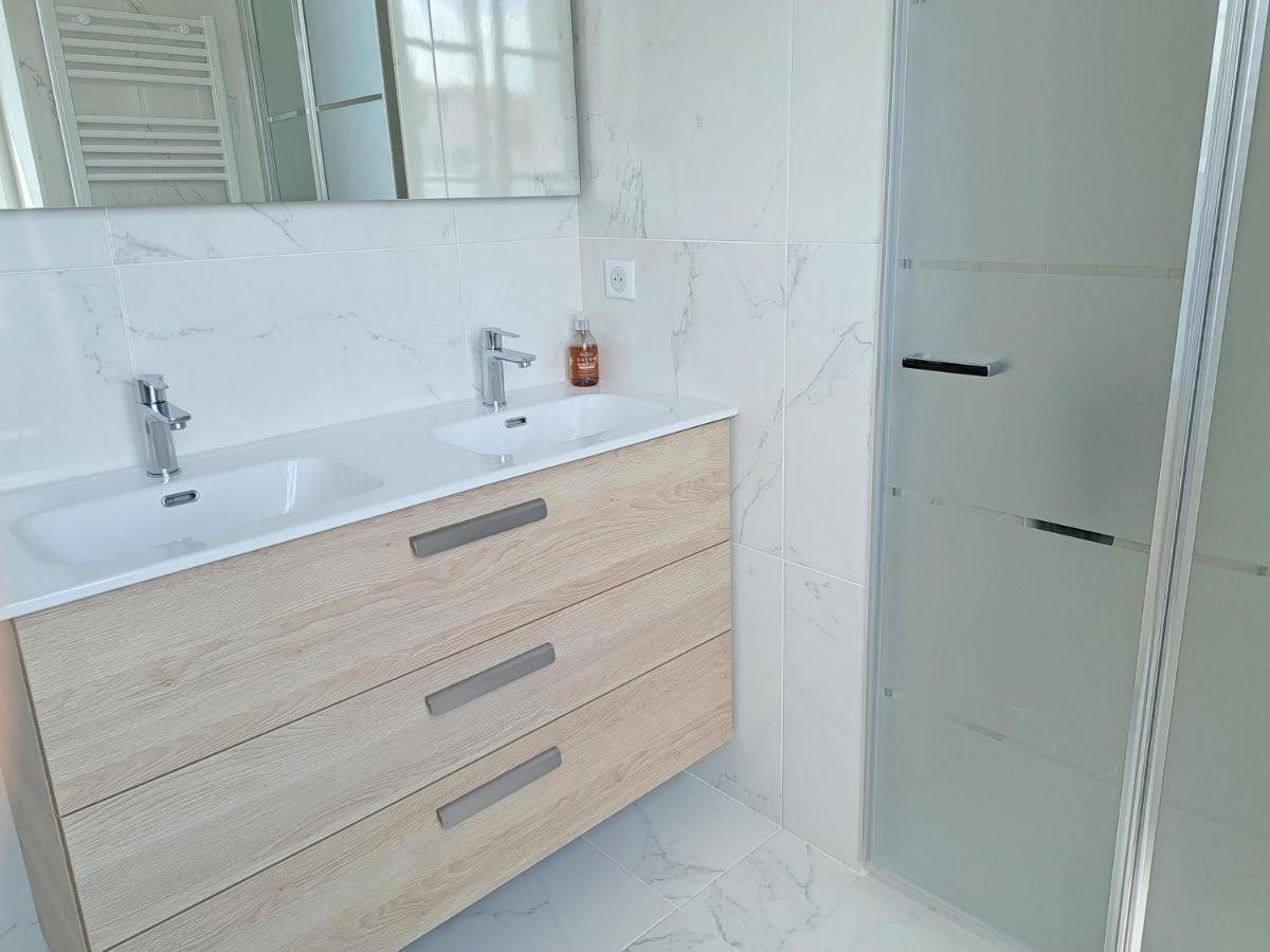 Superbe Appartement T3 Au Centre Plage .Parking Hendaye Kültér fotó